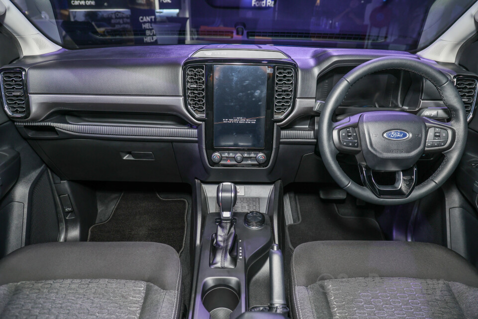 Ford Ranger T6.2 (2022) Interior