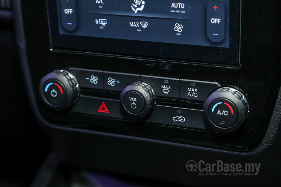 Ford Ranger T6.2 (2022) Interior