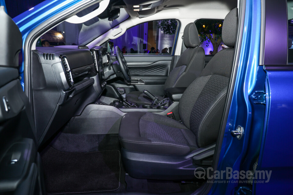 Ford Ranger T6.2 (2022) Interior