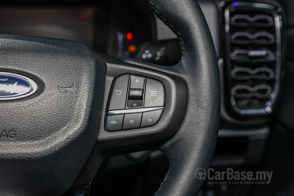 Ford Ranger T6.2 (2022) Interior