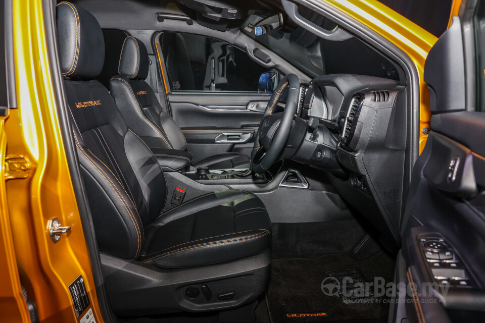 Ford Ranger T6.2 (2022) Interior