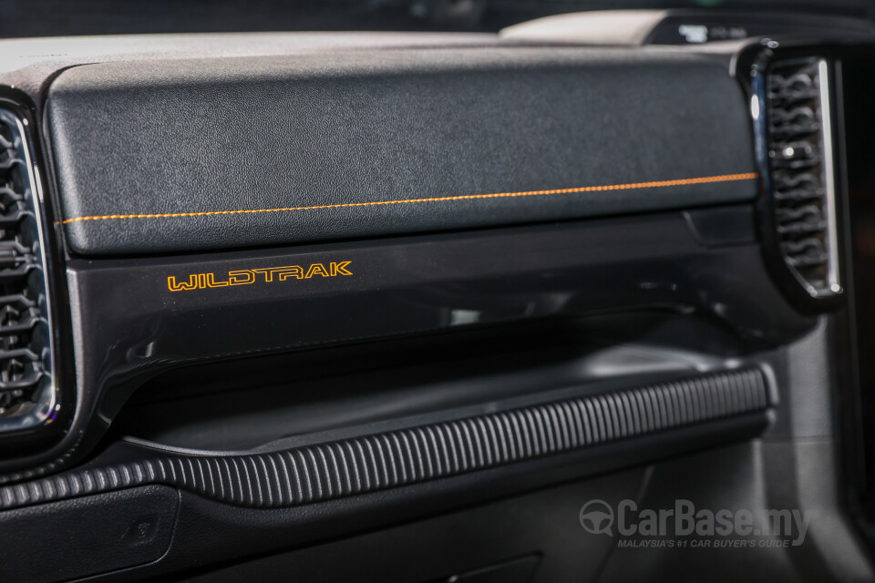Ford Ranger T6.2 (2022) Interior