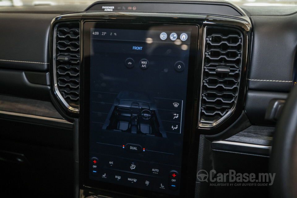 Ford Ranger T6.2 (2022) Interior