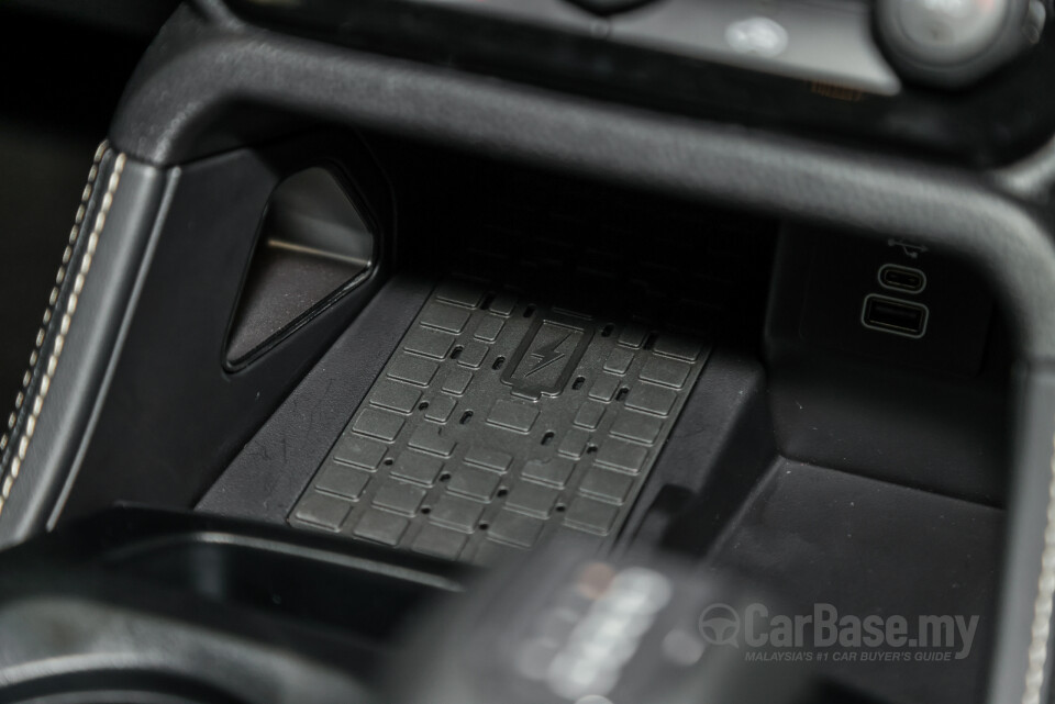 Ford Ranger T6.2 (2022) Interior
