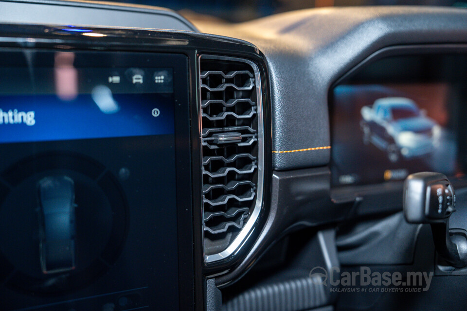 Ford Ranger T6.2 (2022) Interior
