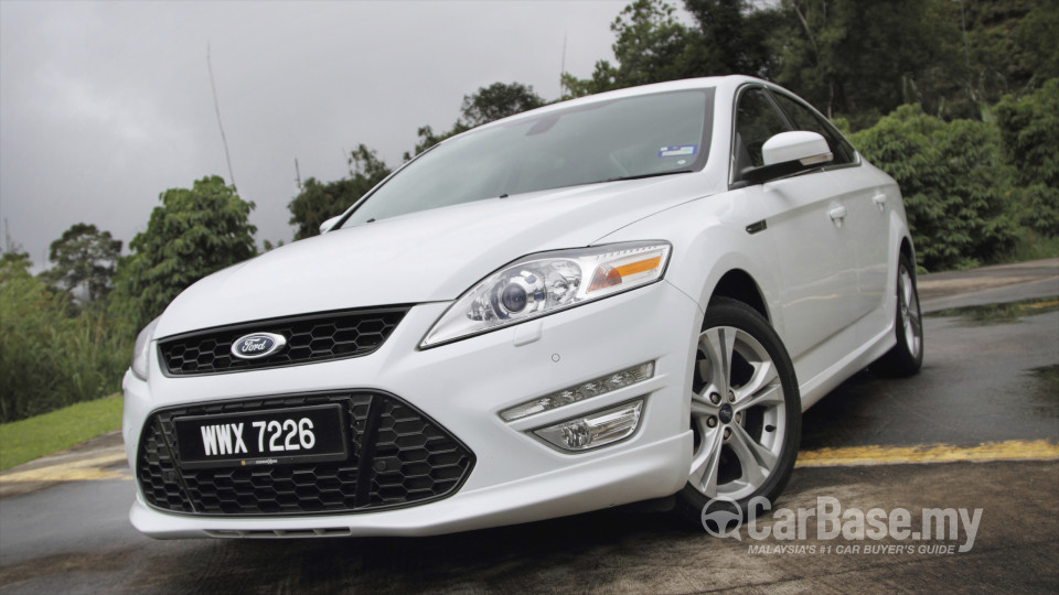 Ford Mondeo Mk4 Facelift (CD345) (2011) Exterior