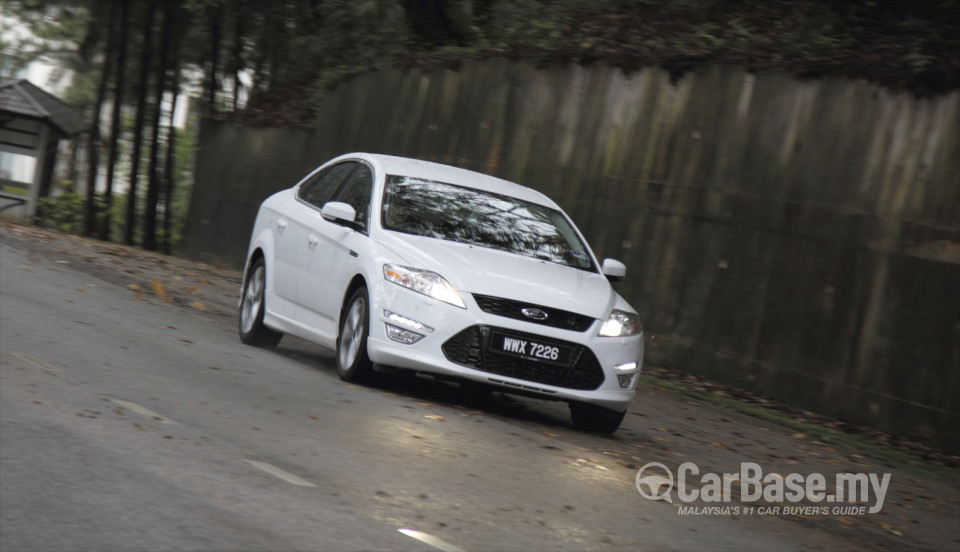 Ford Mondeo Mk4 Facelift (CD345) (2011) Exterior