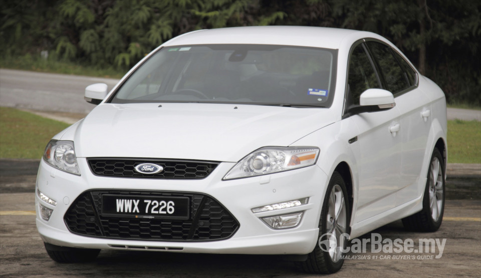 Ford Mondeo Mk4 Facelift (CD345) (2011) Exterior