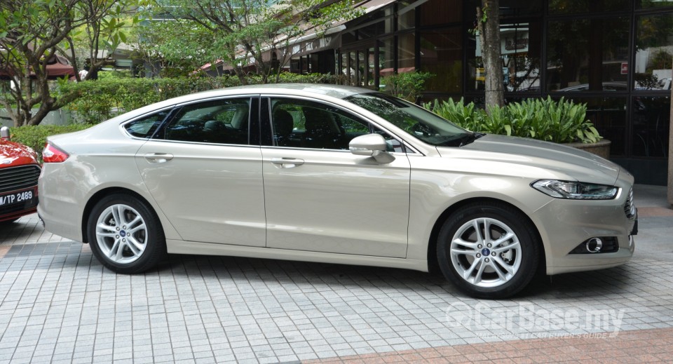 Ford Mondeo CD391 (2015) Exterior