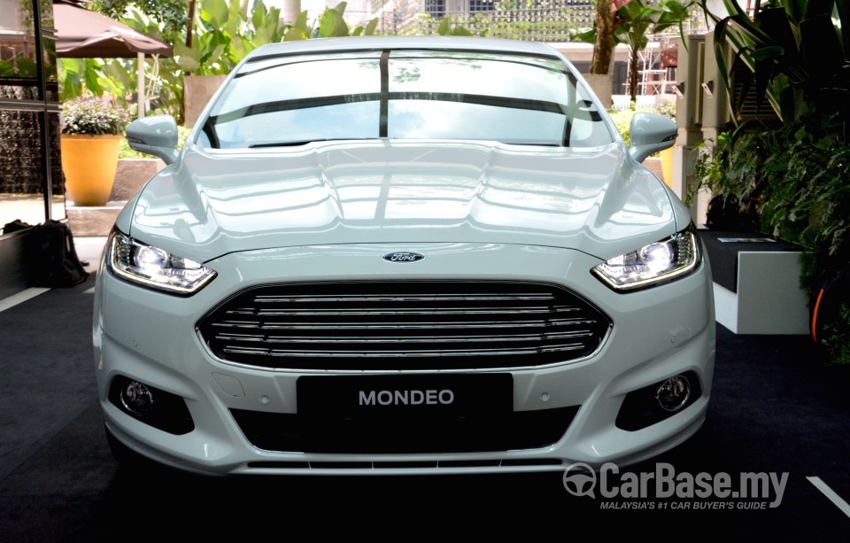 Ford Mondeo CD391 (2015) Exterior