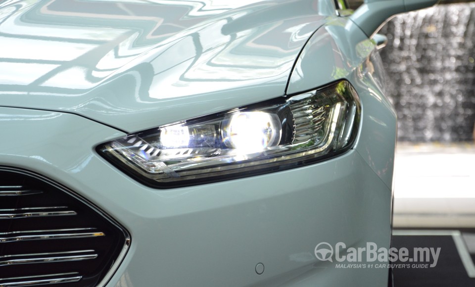 Ford Mondeo CD391 (2015) Exterior