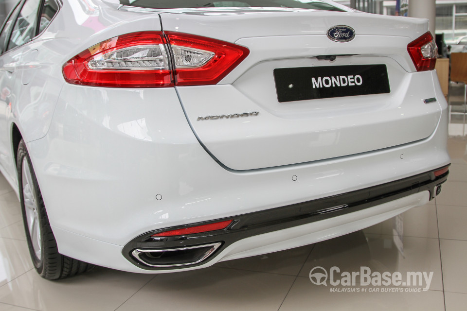 Ford Mondeo CD391 (2015) Exterior