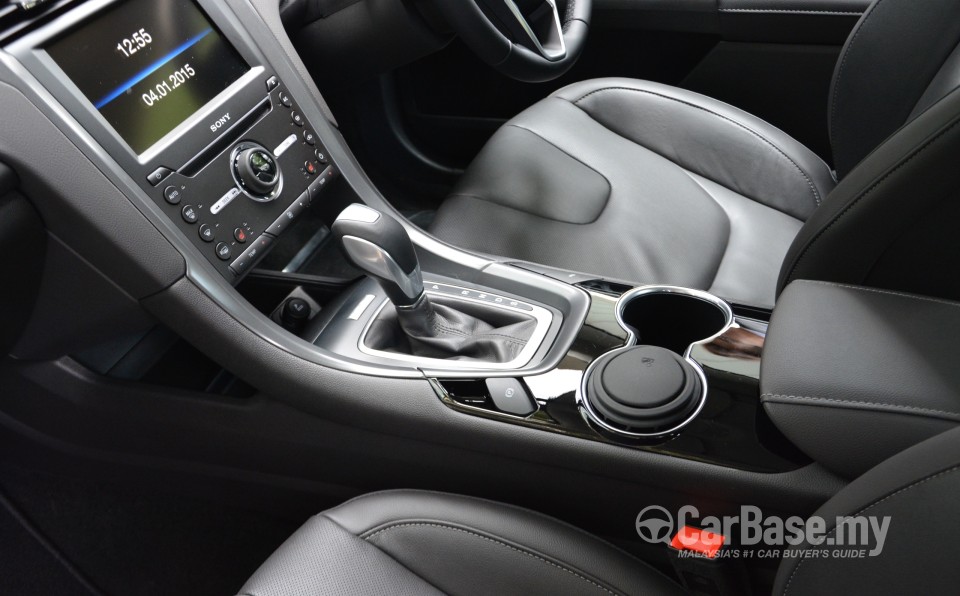 Ford Mondeo CD391 (2015) Interior