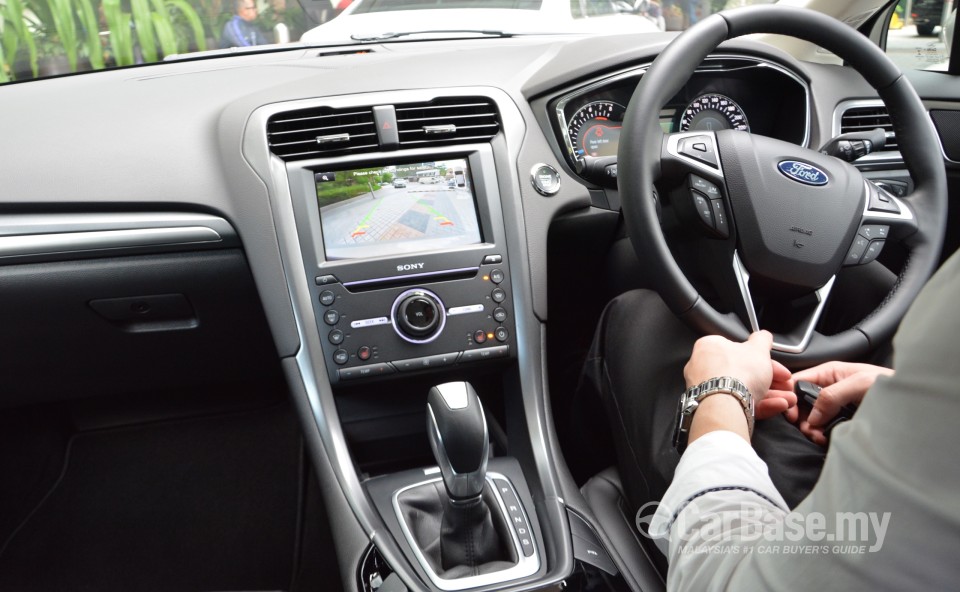 Ford Mondeo CD391 (2015) Interior