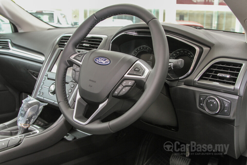 Land Rover Range Rover L405 (2013) Interior