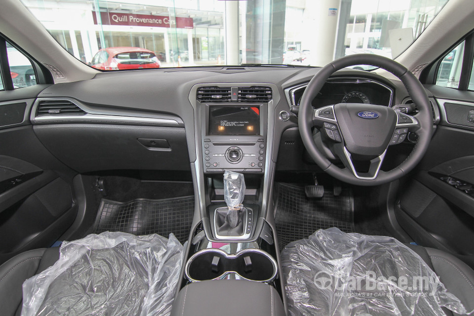 Ford Mondeo CD391 (2015) Interior