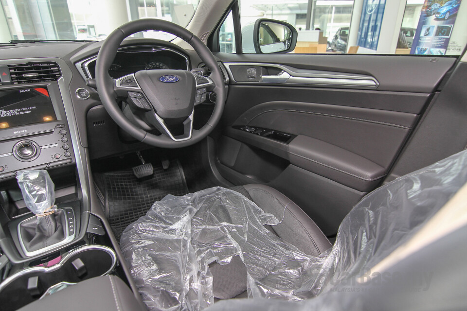Honda HR-V RU Facelift (2019) Interior