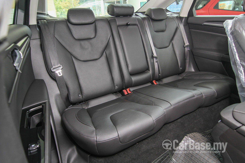 Ford Mondeo CD391 (2015) Interior