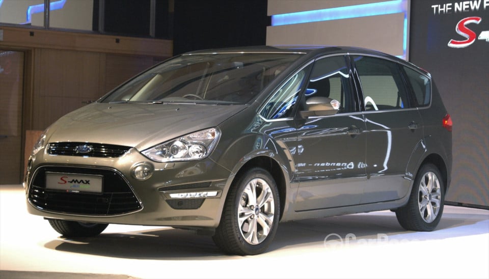 Ford S-MAX Mk1 (CD340) (2011) Exterior
