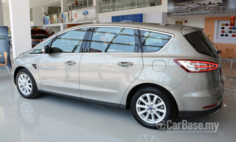Ford S-MAX CD539E (2016) Exterior