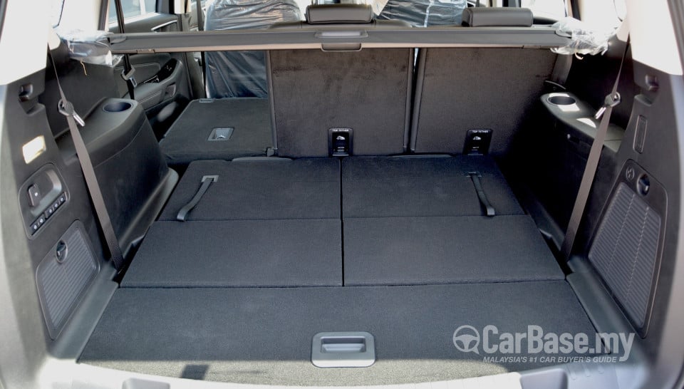 Ford S-MAX CD539E (2016) Interior