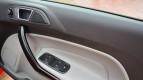 Ford Fiesta Sedan Interior photo