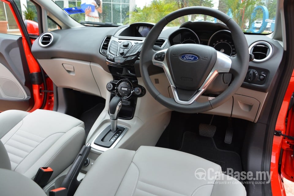 Ford Fiesta Sedan Mk6 Facelift (B299) (2013) Interior