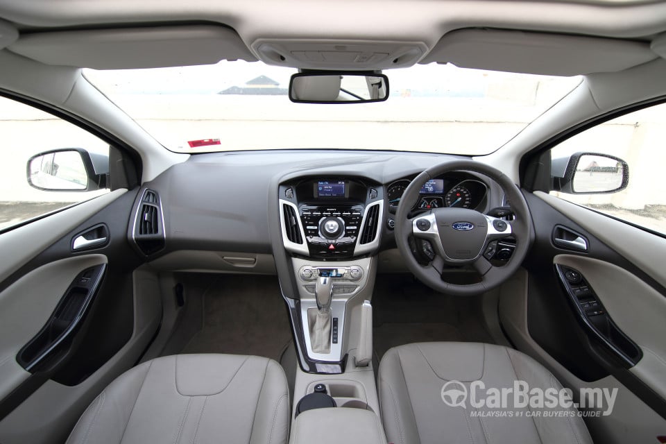Ford Focus Sedan Mk3 (2012) Interior