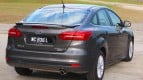 Ford Focus Sedan Exterior photo