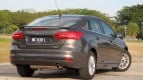Ford Focus Sedan Exterior photo