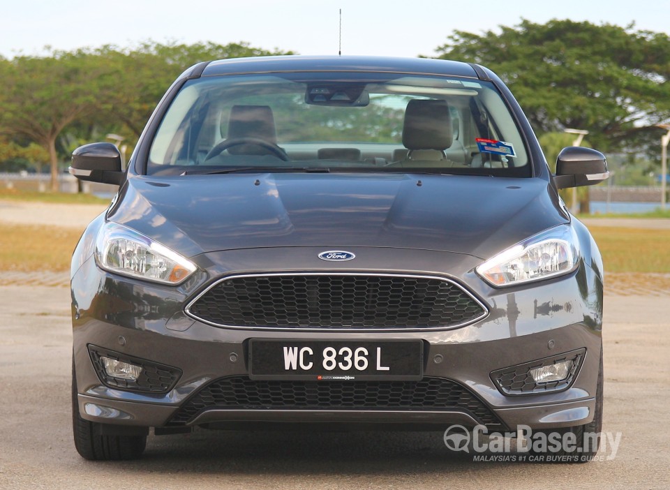 Ford Focus Sedan Mk3 (C346) FL (2016) Exterior