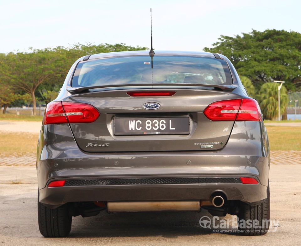 Ford Focus Sedan Mk3 (C346) FL (2016) Exterior