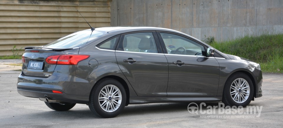 Ford Focus Sedan Mk3 (C346) FL (2016) Exterior