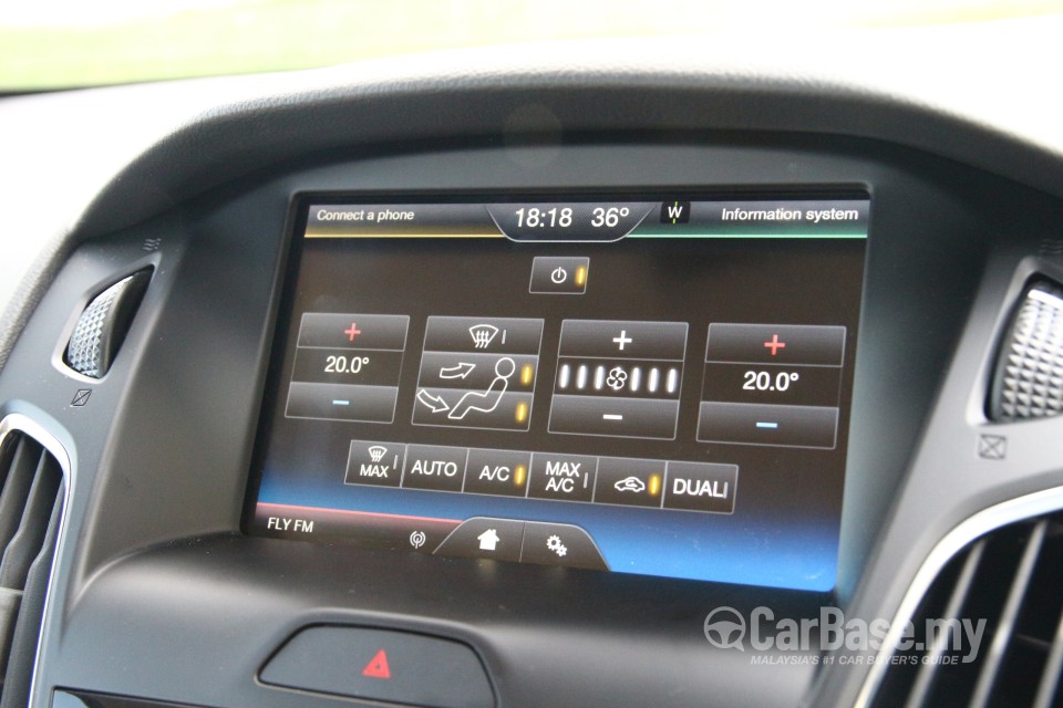 Ford Focus Sedan Mk3 (C346) FL (2016) Interior