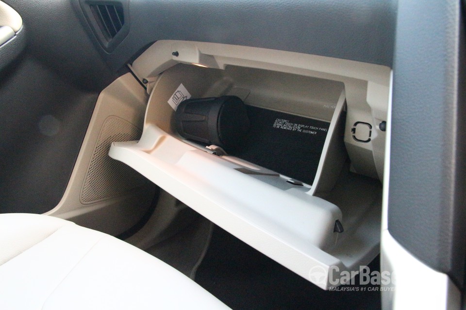 Ford Focus Sedan Mk3 (C346) FL (2016) Interior