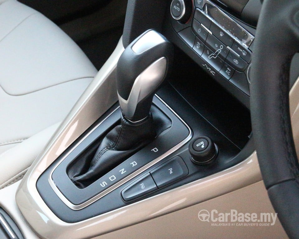 Ford Focus Sedan Mk3 (C346) FL (2016) Interior