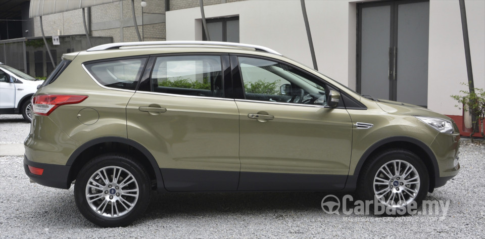 Ford Kuga Mk2 (C520) (2013) Exterior