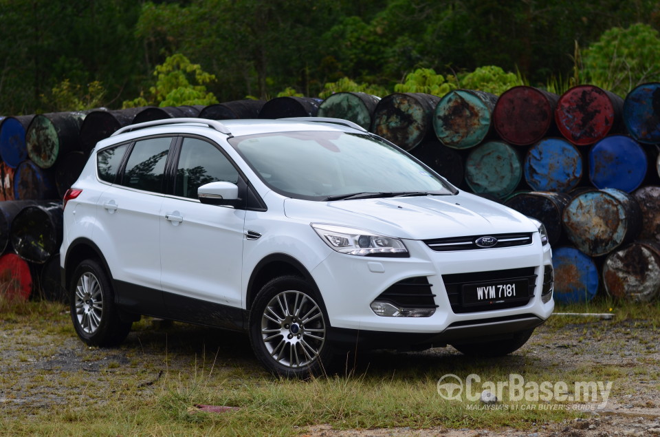 Ford Kuga Mk2 (C520) (2013) Exterior