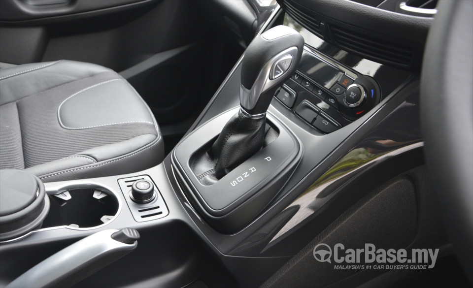 Ford Kuga Mk2 (C520) (2013) Interior