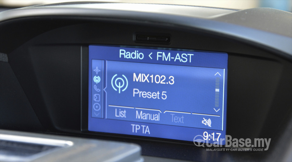 Ford Kuga Mk2 (C520) (2013) Interior
