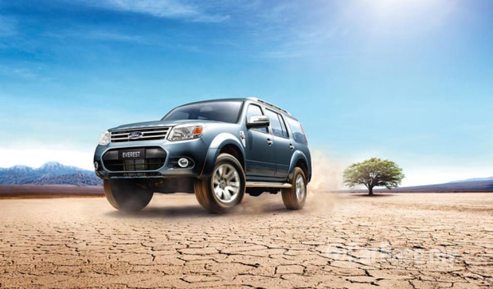 Ford Everest Mk3 Facelift (2013) Exterior
