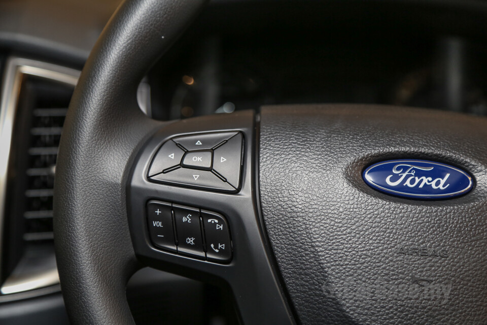 Volkswagen Vento Mk5 facelift (2016) Interior