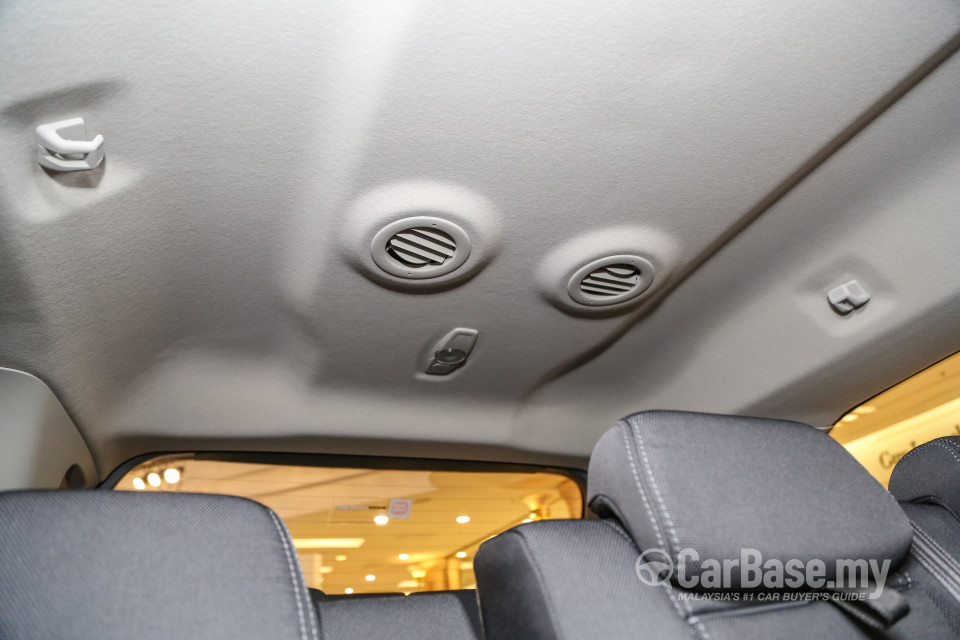 Ford Everest T6 (2016) Interior