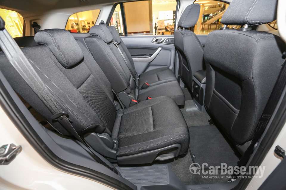 Ford Everest T6 (2016) Interior