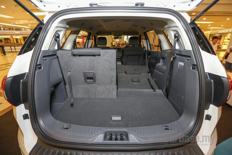 Chevrolet Cruze J300 (2012) Interior