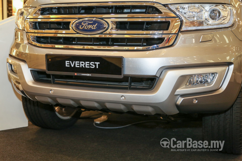 Ford Everest T6 (2016) Interior