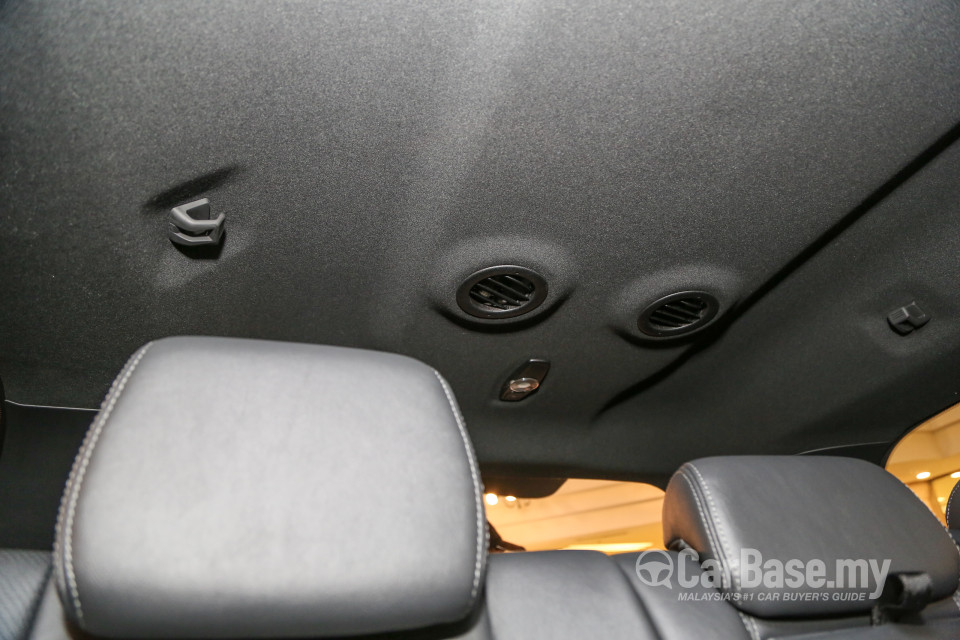 Ford Everest T6 (2016) Interior