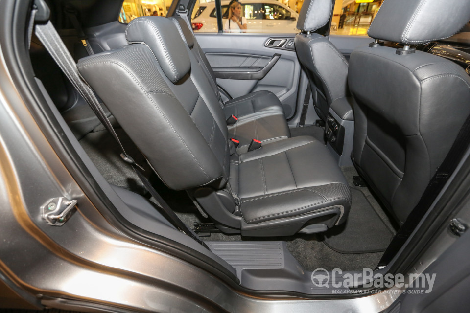 Ford Everest T6 (2016) Interior