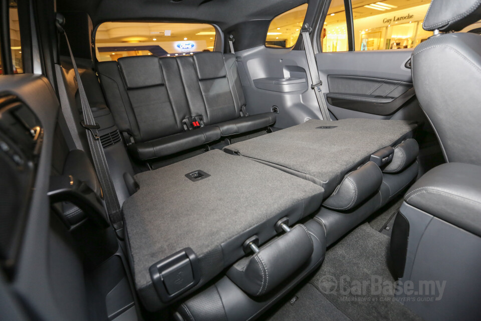 Mercedes-Benz SLC R172 Facelift (2016) Interior