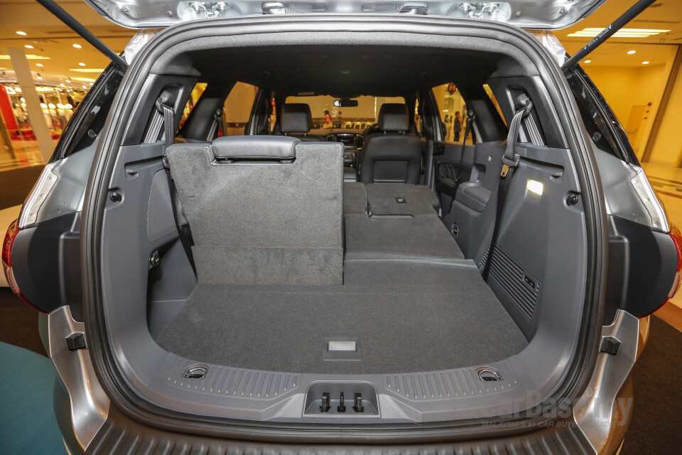 Land Rover Range Rover L405 (2013) Interior